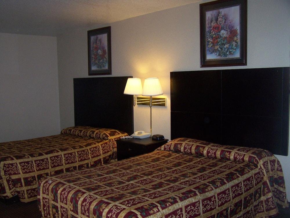 Super 8 By Wyndham San Antonio Pearl District Downtown Motel Eksteriør bilde